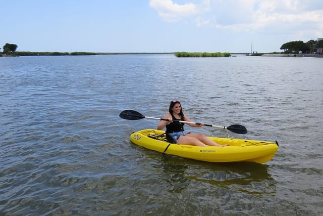 single-kayak-rental-to-explore-the-backwaters-of-rose-bay_1